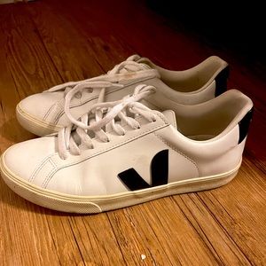 VEJA Esplar Leather Shoes